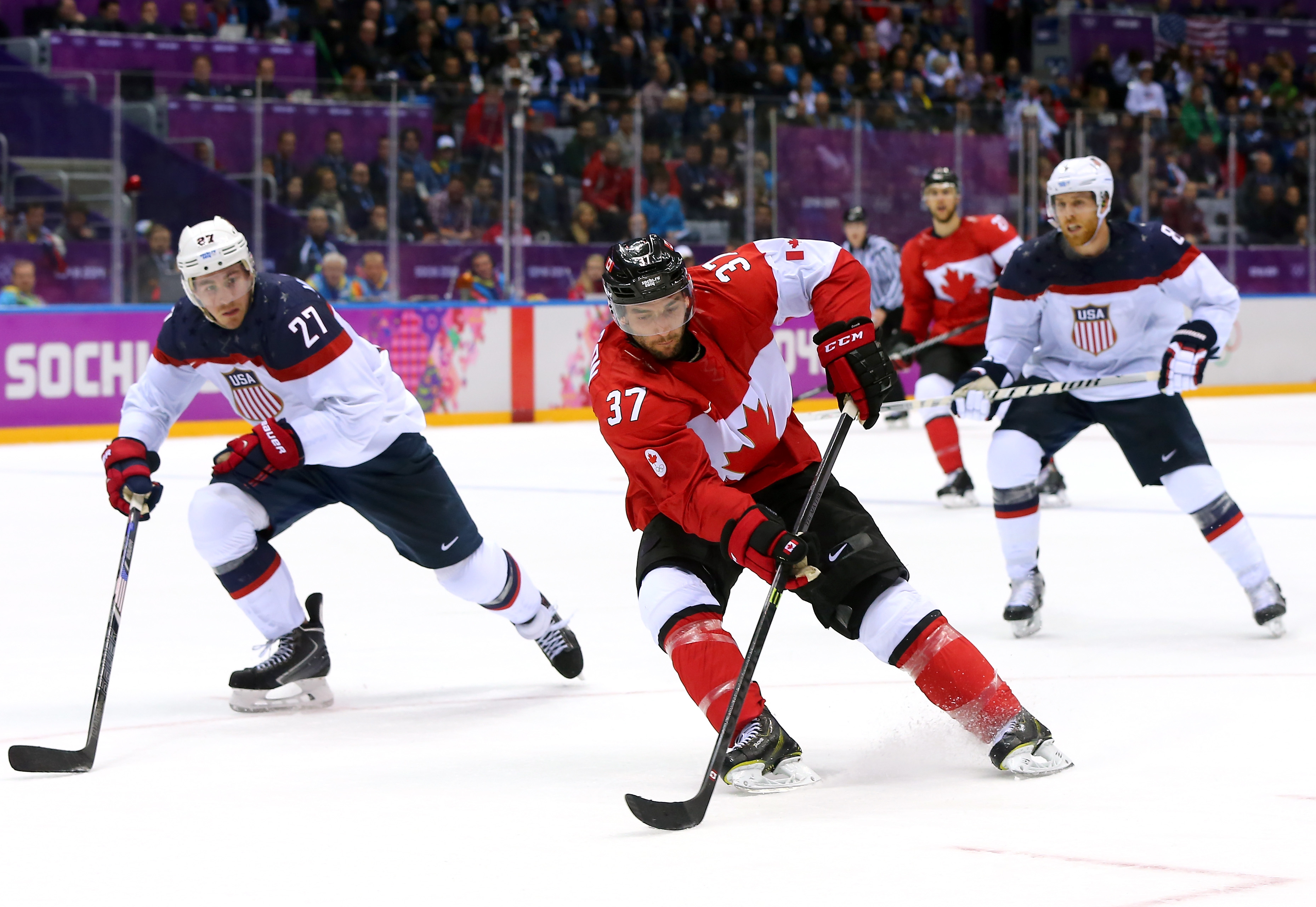 joueur hockey canada